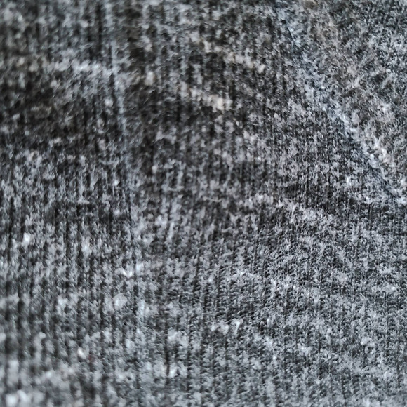 LNA Revolve Heather Gray Uneven Asymmetrical Hem Knit Top Women's Size XS - Picture 9 of 12